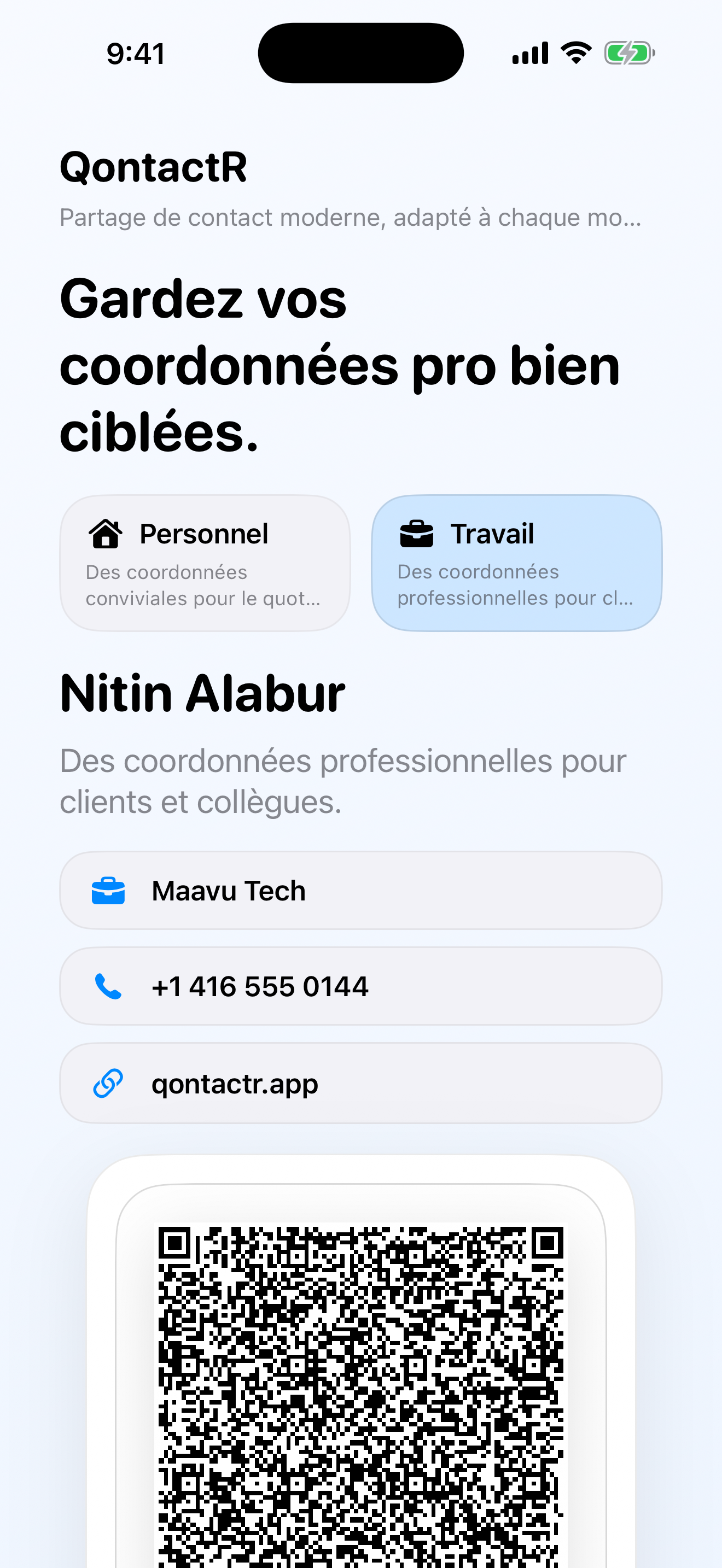 Ecran QontactR de partage travail affichant un QR code different et des coordonnees professionnelles.